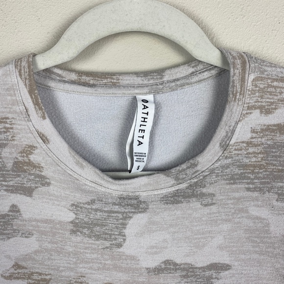 Athleta Pure Luxe Camo Printed Crewneck Athletic Sweatshirt - Size Small - Picture 3 of 6